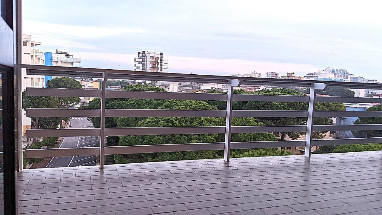 奥林波公寓 利尼亚诺萨比亚多罗 外观 照片
